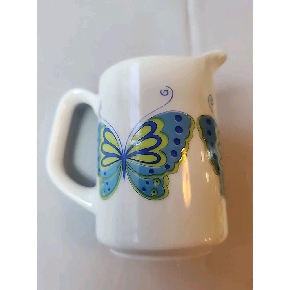 Vintage Encore Japanese Porcelain Creamer Blue &‎ Green Butterfly Design 3.5